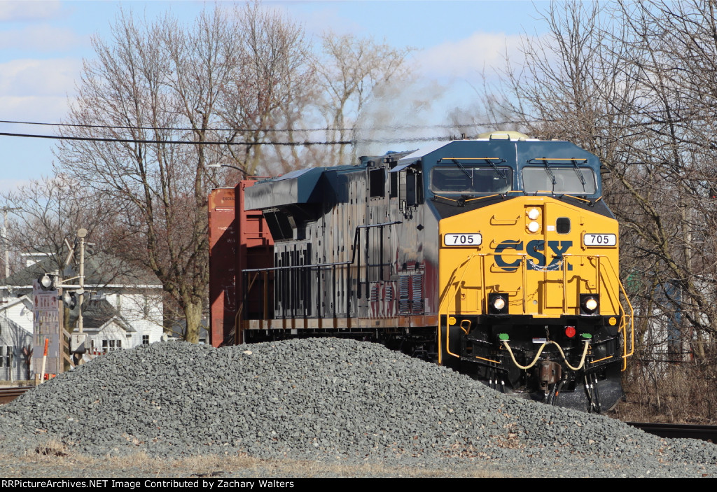 CSX 705